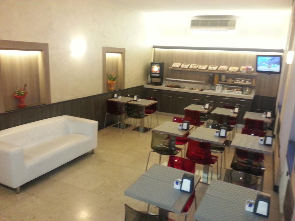 Hotel Garden Milano Ngoại thất bức ảnh