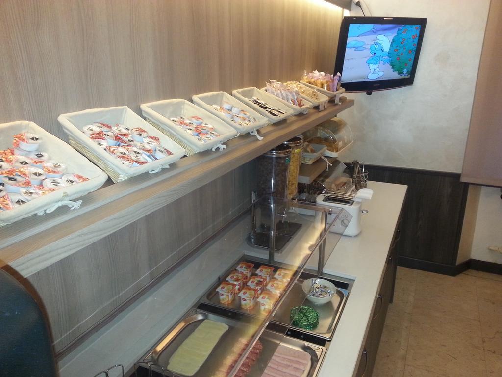 Hotel Garden Milano Ngoại thất bức ảnh