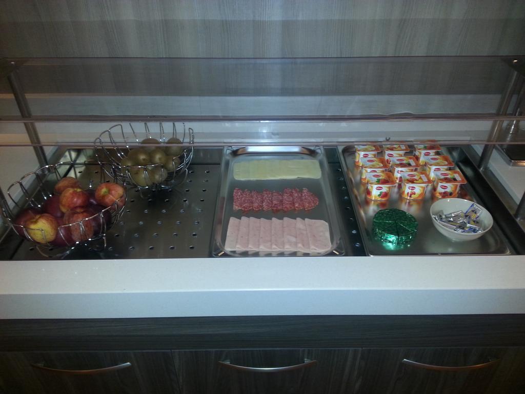 Hotel Garden Milano Ngoại thất bức ảnh