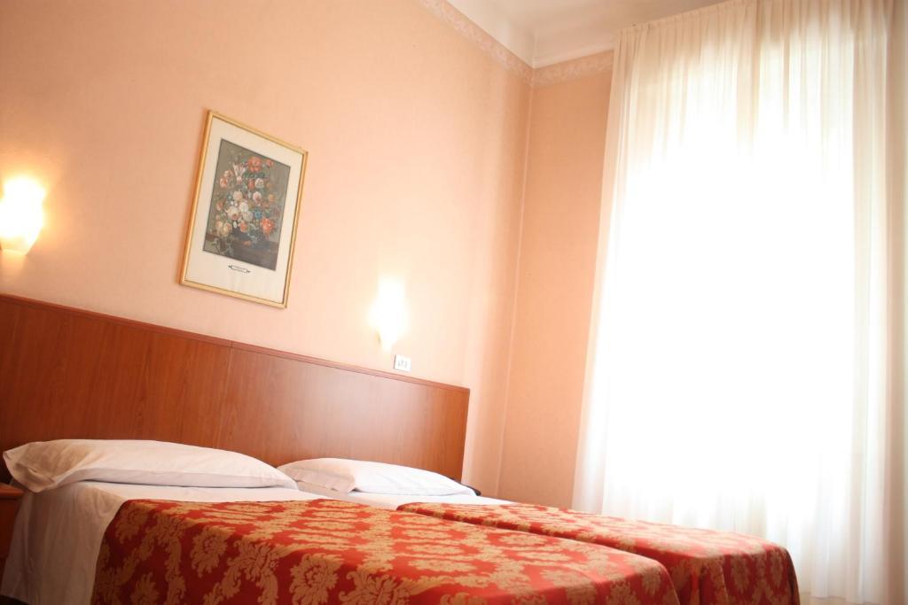 Hotel Garden Milano Ngoại thất bức ảnh